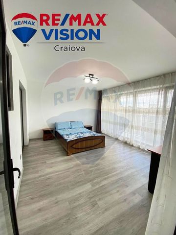 Apartament cu 3 camere de închiriat în zona George Enescu - Photo 2