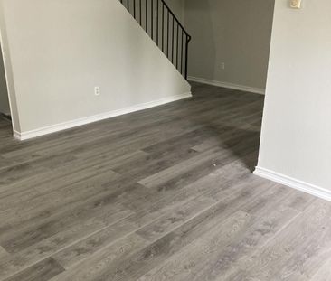 For Lease - 255 PORTER Street Unit# 21, Oshawa, Ontario - Photo 5