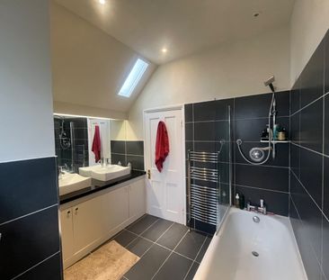 Room in a Shared Flat, Keswick Road, SW15 - Photo 5