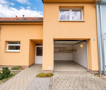 Pronájem domu 156 m2 - Fotografie 2