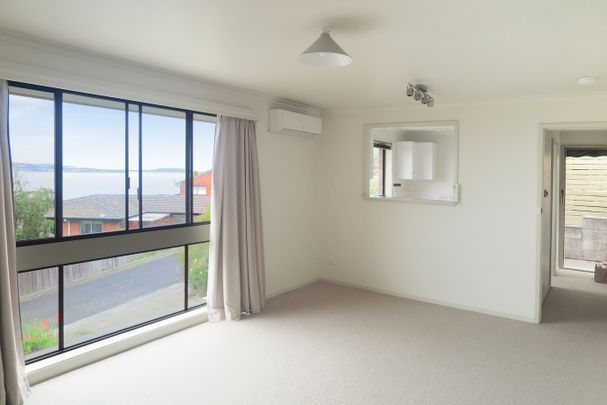 1/4 Tower Court Taroona TAS 7053 Australia - Photo 1