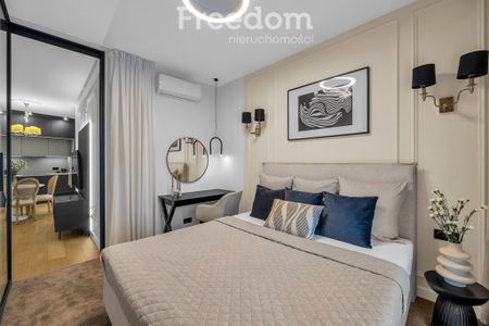 Warszawa, Wola, Mirów, Aleja "Solidarności" - Zdjęcie 4