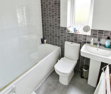 1 bedroom flat to rent - Photo 6