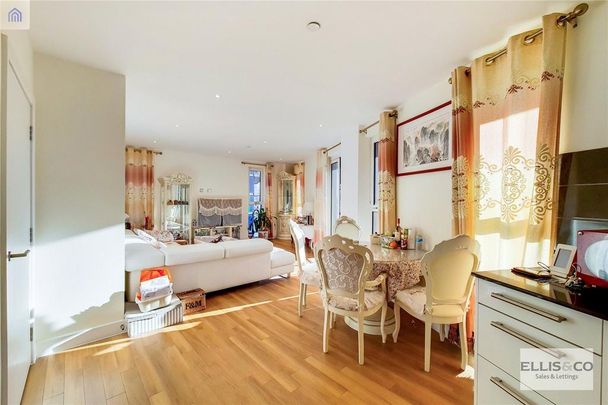 2 bedroom apartment to rent - Photo 1