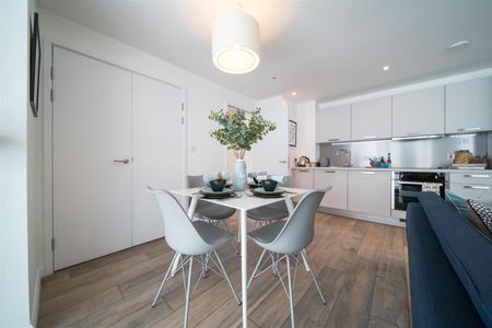 1 bedroom apartment - Photo 2