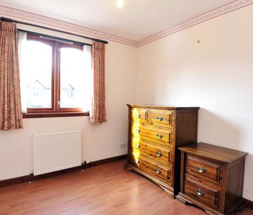 3 bedroom detached house to rent - Photo 3