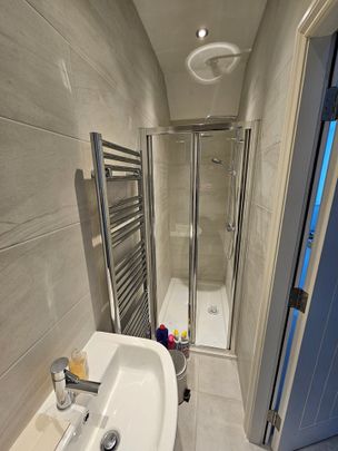 2 Bed Terraced House, Bailey St, L1 - Photo 1