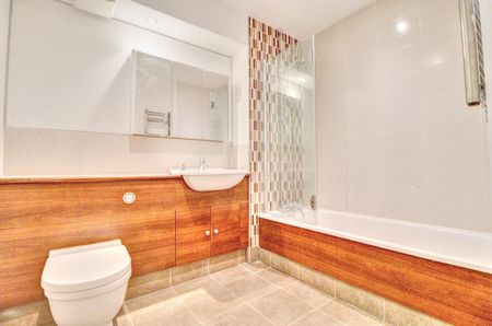 1 bedroom flat to rent - Photo 4