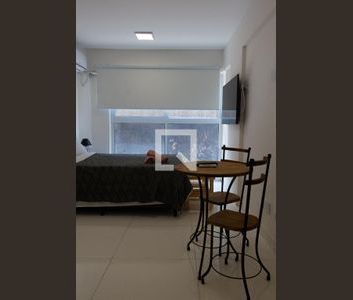 Studio para alugar com 22m², 1 quarto e sem vaga - Foto 2