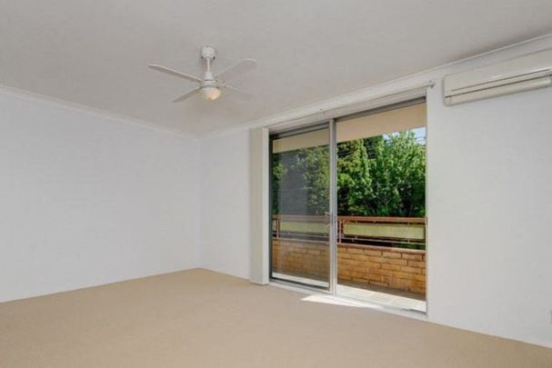 Hornsby - Photo 1