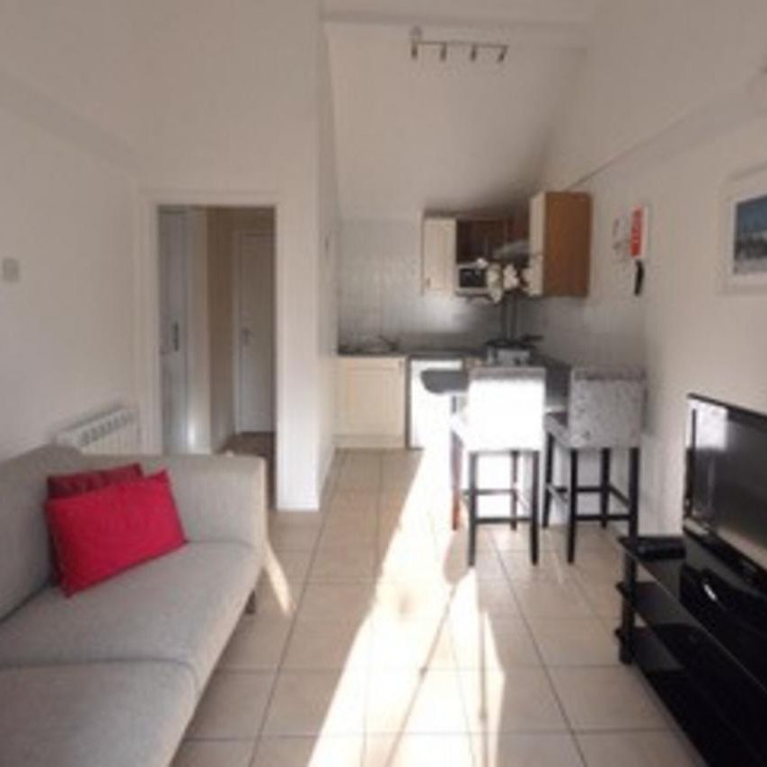 1 bedroom barn conversion to rent - Photo 1