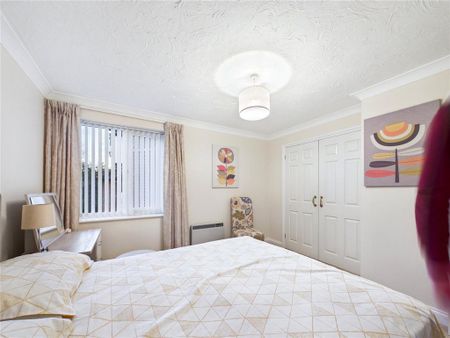 2 bedroom apartment to rent - Photo 5