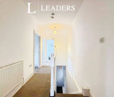 2 bedroom apartment to rent Christchurch Road, Bournemouth, BH7 - Photo 4