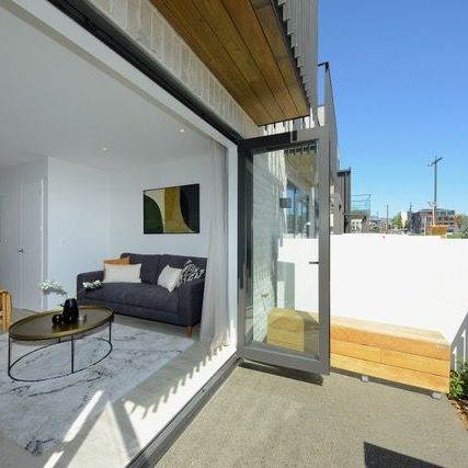 City Centre, 2 bedrooms - Photo 1
