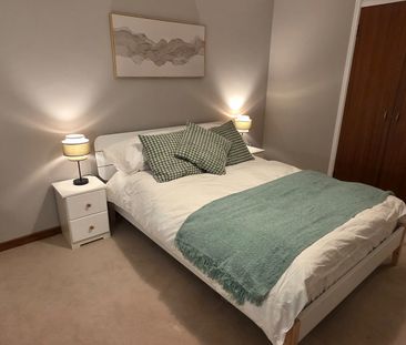 1 Bed Flat, Dudley Court, G41 - Photo 2