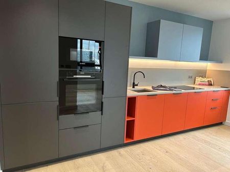 Chandlers Avenue, Greenwich Peninsula, London - Photo 3