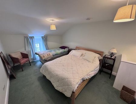 3 Bedroom Detached To Let - Photo 5