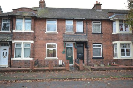 2 bedroom terraced house to rent - Photo 4