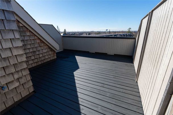 For Lease - 51 Powseland Crescent, Vaughan, Ontario - Photo 1