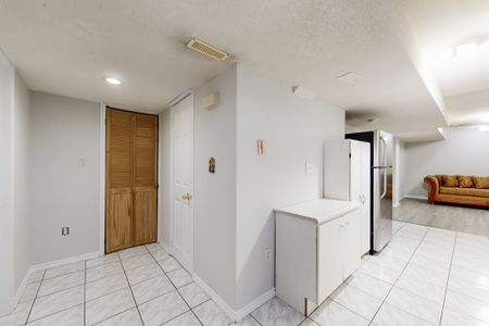 For Lease - 39 Horstman Street Unit# Bsmt, Markham, Ontario - Photo 2