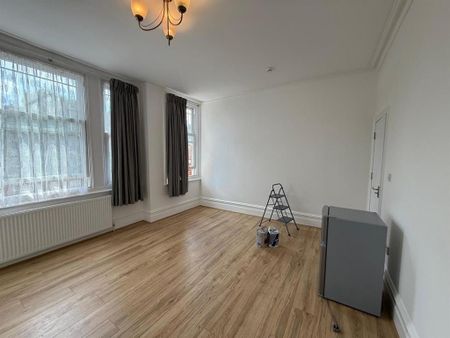 House share to rent - Photo 4