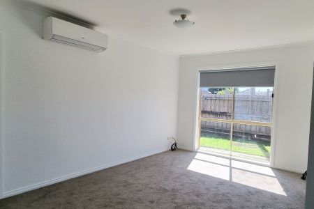 94 Kallay Street, 3169, Clayton South Vic - Photo 2