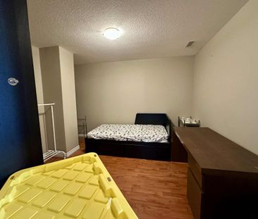 For Lease - 135 James Street Unit# 715, Hamilton, Ontario - Photo 4