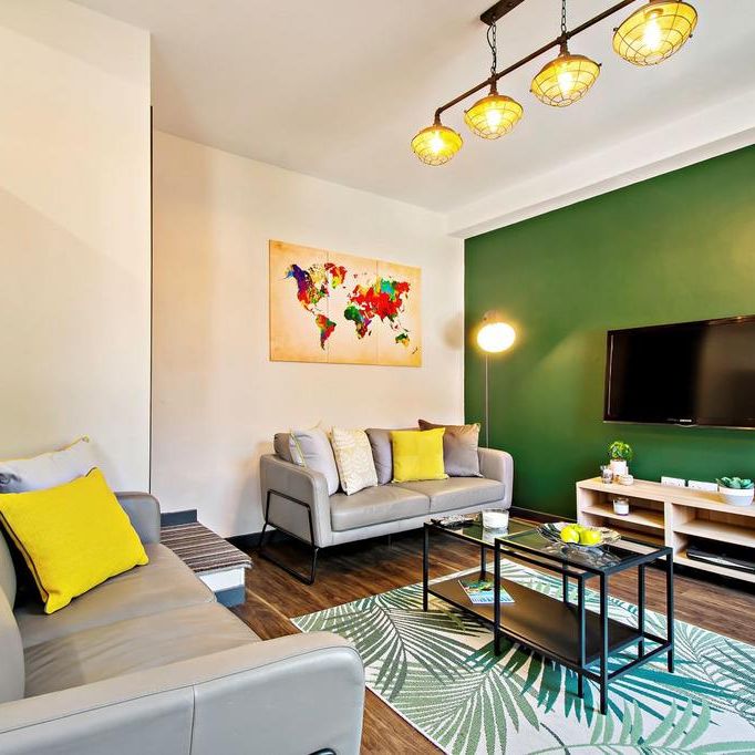 5 bedroom house to rent - Photo 1