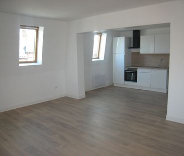 Location Appartement 3 pièces 52m² VALENCIENNES 59300 - Photo 1
