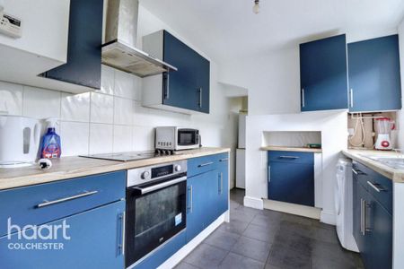 1 bedroom in a house share to rent - Photo 5