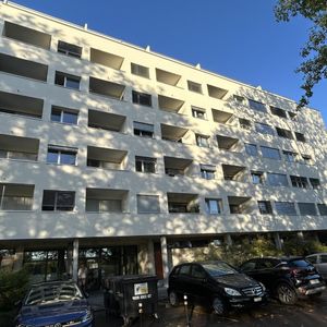 Bel appartement rénové de 4 pièces au 1er étage - Foto 2