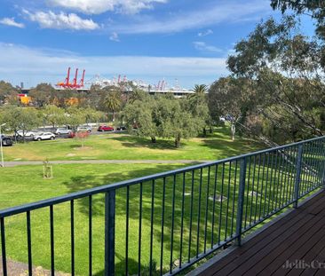 6 Levien Lane, Footscray - Photo 3