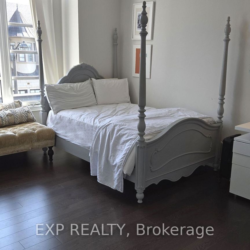 For Lease - 3102 Millicent Avenue, Oakville, Ontario - Photo 1