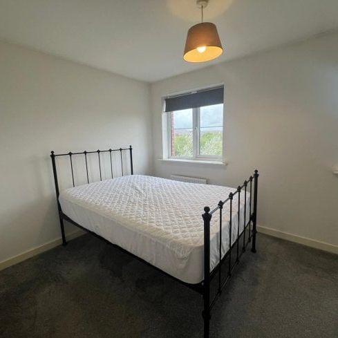 Heol Y Plas, Kidwelly, SA17 - Photo 1