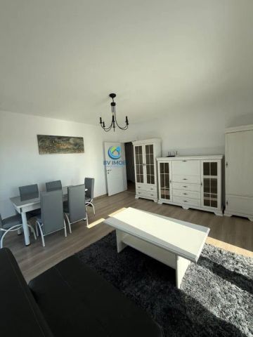Inchiriem Apartament 3 Camere, Modern, Decomandat, Cristian - Photo 2