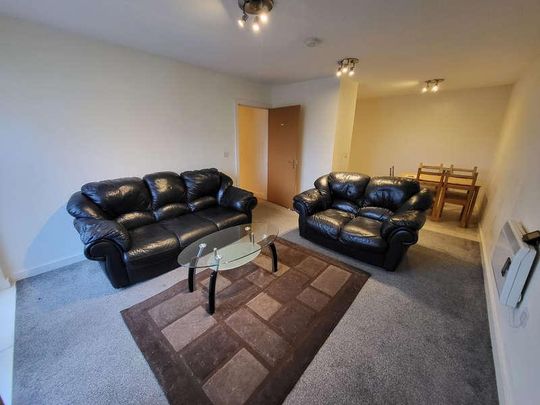 Bishops Corner, Stretford Road, Hulme, Manchester, M15 - Photo 1