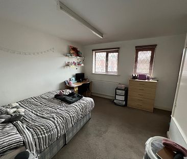 138 Heeley Road Birmingahm - Photo 1