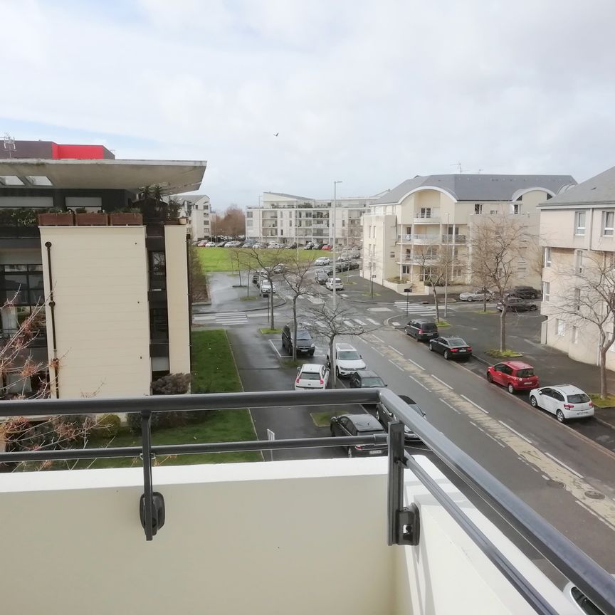 CAEN Mémorial appartement A LOUER 3 pièces MEUBLE en résidence avec grand garage dispo de suite - Photo 1