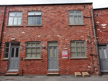 1 bed Studio in White Croft Works 69 Furnace Hill, Sheffield, S3 7AH - Photo 5