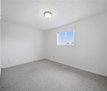 146 BANKSIDE Drive Unit# Upper, Kitchener, Ontario, N2N3E4 - Photo 6