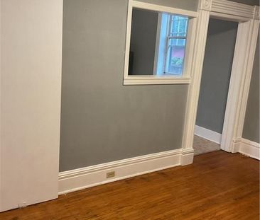 For Lease - 303 East 19 Street Unit# 2, Hamilton, Ontario - Photo 3