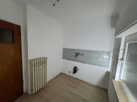 Renovierte Erdgeschoss Wohnung mit Balkon Zentral Essen - Photo 1