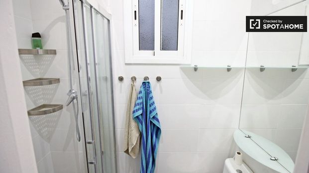 barcelona, Catalonia 08015 - Photo 1