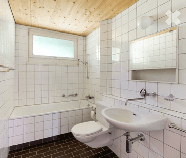 Charmantes Landhaus, grosser Garten und beste Besonnung - Ideal für... - Photo 4