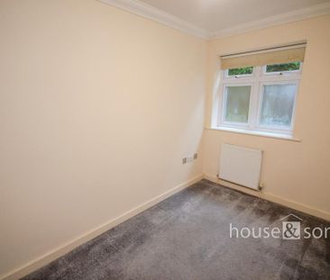 Bournemouth Queens Park Avenue Queens Park, BH8, Dorset - Photo 4