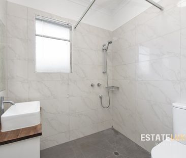 Comfortable Living in a Convenient Doveton Location - Photo 4