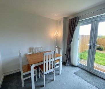 3 bedroom property to rent - Photo 3