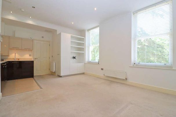Langley Road, Surbiton, KT6 - Photo 1