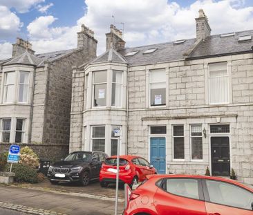 4 bedroom maisonette to rent - Photo 6