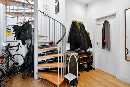 Clarence Road, London, E5 8EE - Photo 3